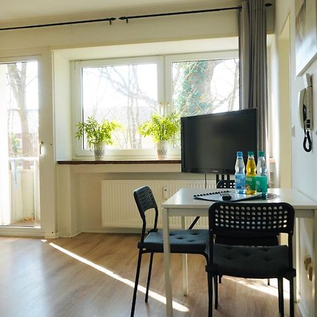 Apartment In Ruhiger Lage-Waschmaschine-Balkon Волфсбург Екстериор снимка